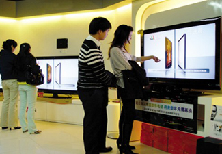 大尺寸液晶成熱點(diǎn) 硬屏稱王