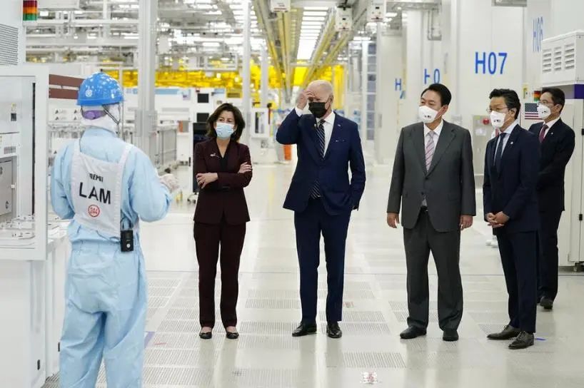 三星、SK海力士擬被禁止10年內在中國擴建&mdash;&mdash;美國&ldquo;芯片法案&rdquo;即將詳述