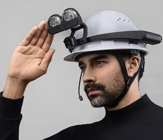 谷東科技發布工業級一體式AR頭盔，可實現100% sRGB全彩顯示