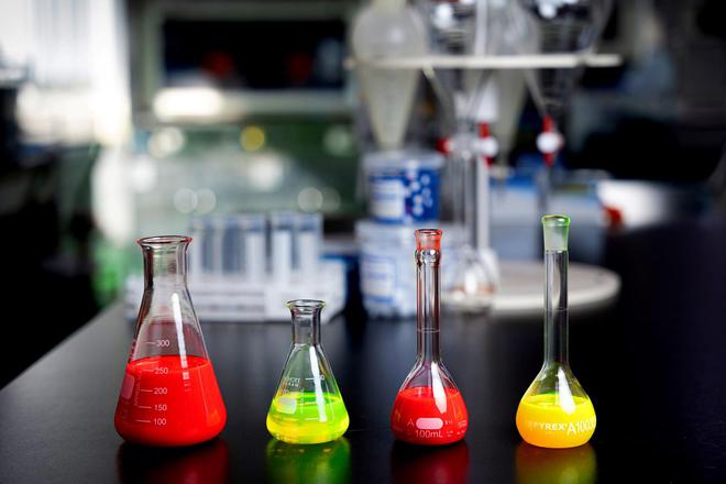 三星顯示開發(fā) QD-OLED 量子點(diǎn)墨水再生技術(shù)，可回收 80% 浪費(fèi)墨水