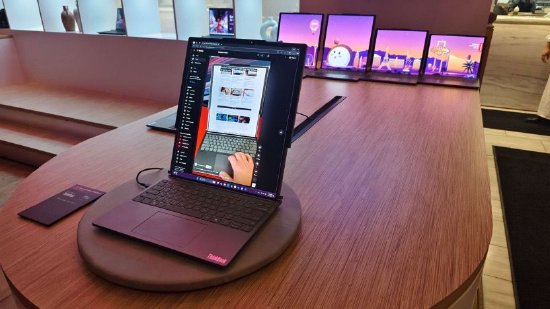 CES前哨 | 聯想發布全球首款卷軸屏PC：14英寸顯示屏&ldquo;變&rdquo;16.7英寸大屏