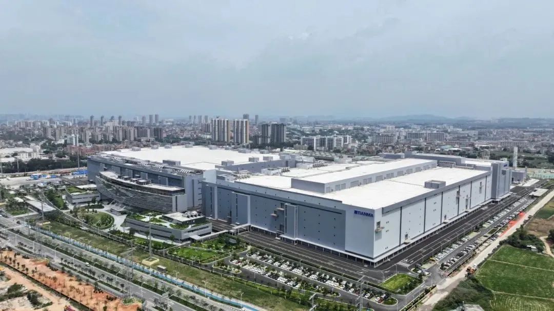 廈門天馬第8.6代新型顯示面板生產(chǎn)線項(xiàng)目全面進(jìn)入產(chǎn)能爬坡階段