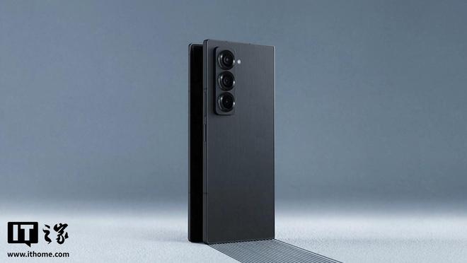 三星稱&ldquo;聽到大屏需求&rdquo;，Galaxy Z Fold 7有望配備更大內外屏