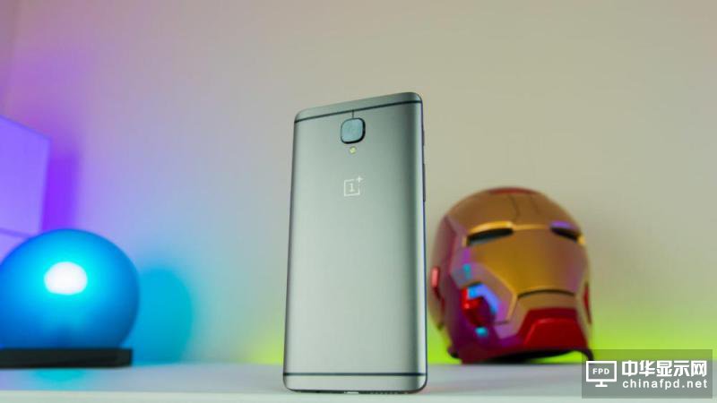 滿血驍龍821加持:一加3T詳細視頻評測