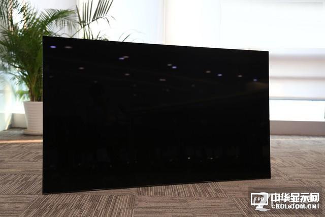 索尼斬殺LG？兩款高端OLED電視對比評測