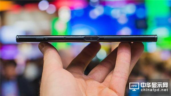 索尼XZ Premium外媒評測匯總 4K屏給電池帶來負擔