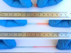 這個材料酷！能夠自我修復智能手機屏幕劃痕