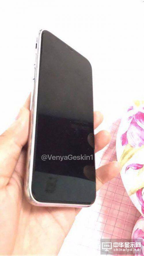 iPhone 8機(jī)模曝光:放心了 指紋不在背后