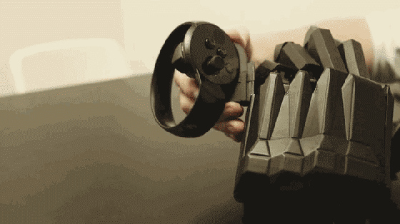 帶上VR手套 在游戲世界感受到真實的觸感和動作