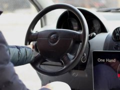 噴上觸控噴霧哪哪兒都是觸摸板 這才是黑科技！