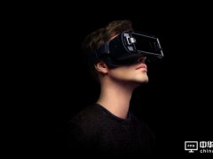 入門VR設備大戰 Daydream vs GearVR