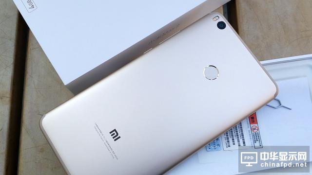 小米Max 2評測：才不是只有大屏大電池！