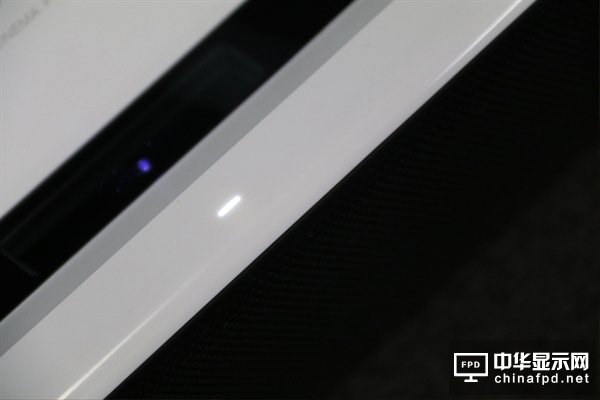 9999元小米米家激光電視體驗(yàn)：玩的不是電視 是米粉