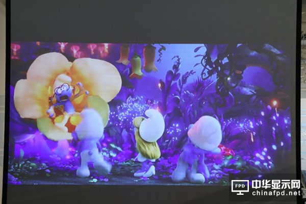 9999元小米米家激光電視體驗(yàn)：玩的不是電視 是米粉