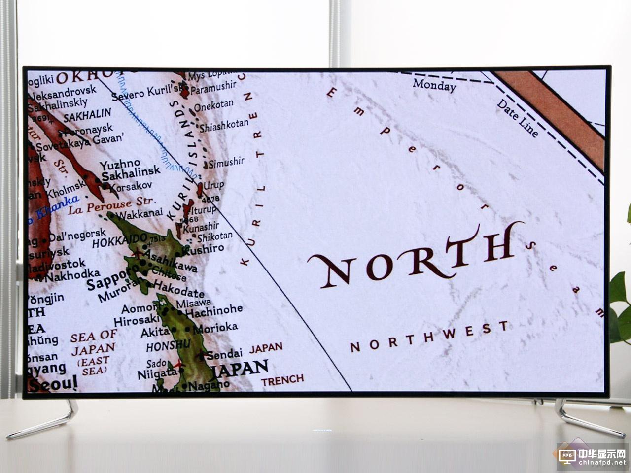 OLED貴的真相在這里！長虹CHiQ電視Q5A首測