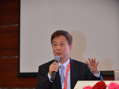 顧鴻壽教授：有機材料是顯示產業非常重要發展方向