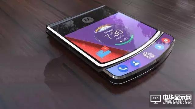 Hello MOTO！這款配三塊OLED屏的折疊手機絕對會賣瘋！